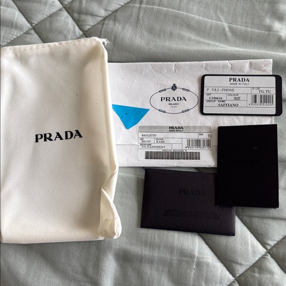 Wallet - Picture 2 of 9